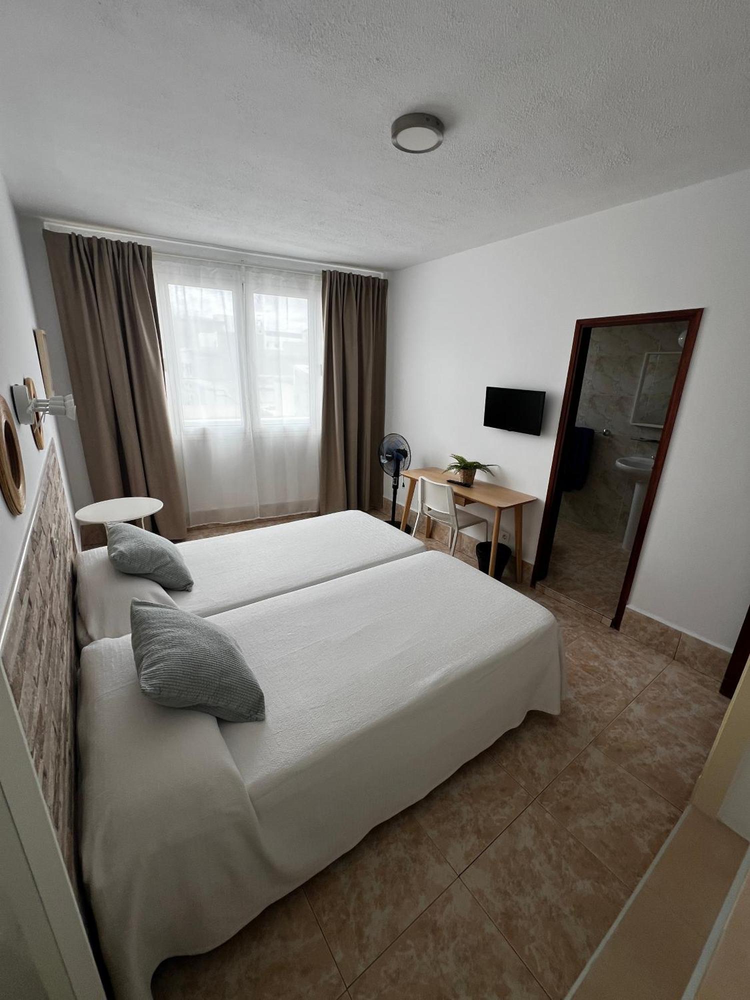 Hostal Residencia Cardona Arrecife  Dış mekan fotoğraf