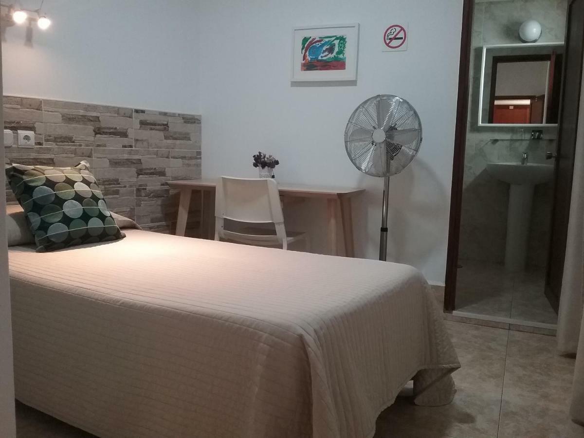 Hostal Residencia Cardona Arrecife  Dış mekan fotoğraf